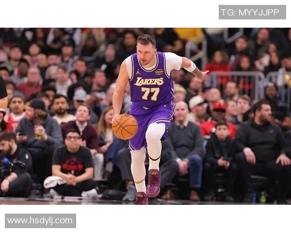 湖人险胜76人1喜3忧! 老詹最佳形式，里弗斯运用过错，候补实力糟